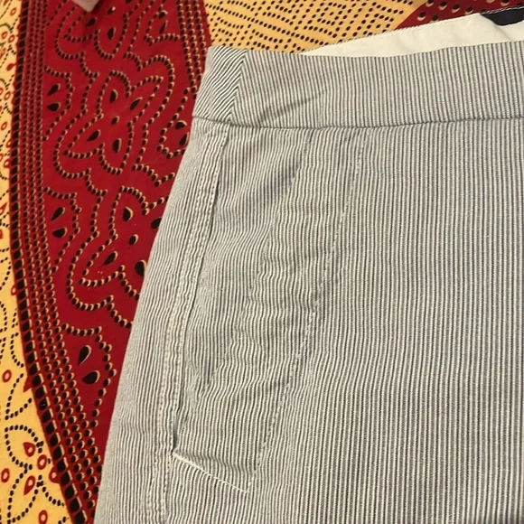 Boden bermuda shorts - Picture 10 of 14